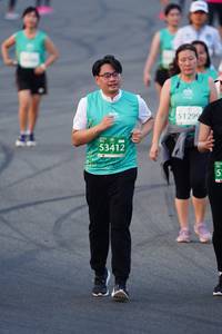 BIB: 51299, 53412
                            <button type="button" onclick="openModal(10520191)" class="btn btn-primary btn-sm float-right btn-popup" data-toggle="modal" data-target=".modal-high-quality">
                        <i class="fas fa-shopping-cart"></i> Add to Cart
                    </button>
                                            <button type="button" onclick="isThisMe(10520191, true)" class="btn btn-success btn-sm float-right btn-popup btn-isme hidden" data-toggle="tooltip" data-placement="bottom" title="นี่คือรูปของคุณใช่ไหม คลิกที่นี่เพื่อเอาเข้าอัลบั้ม">
                        <i class="fas fa-plus"></i> Add to album
                    </button>
                    <button type="button" onclick="isThisMe(10520191, false)" class="btn btn-warning btn-sm float-right btn-popup btn-isnotme hidden">
                        <i class="fas fa-ban"></i> Remove from album
                    </button>